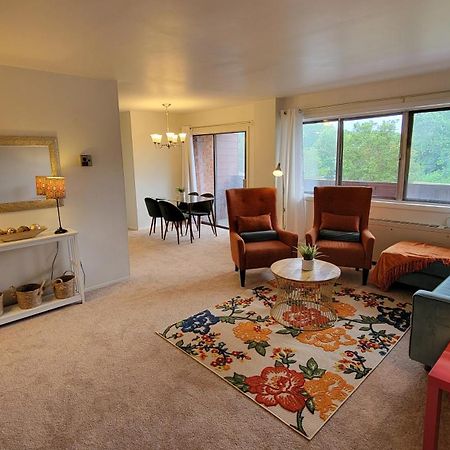 Apartment, One Bedroom 阿林顿 外观 照片